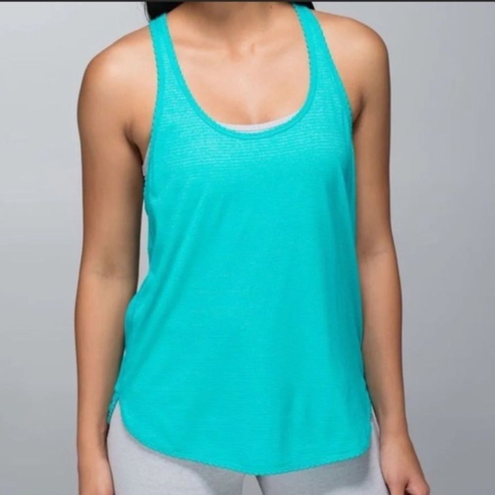 Lululemon Teal Scalloped Edge Racerback | Size Small